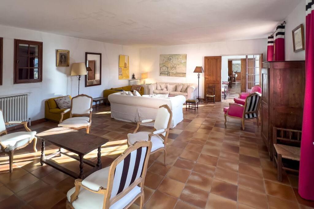 Mas De Charme En Pleine Camargue Villa Saint-Gilles  Eksteriør bilde