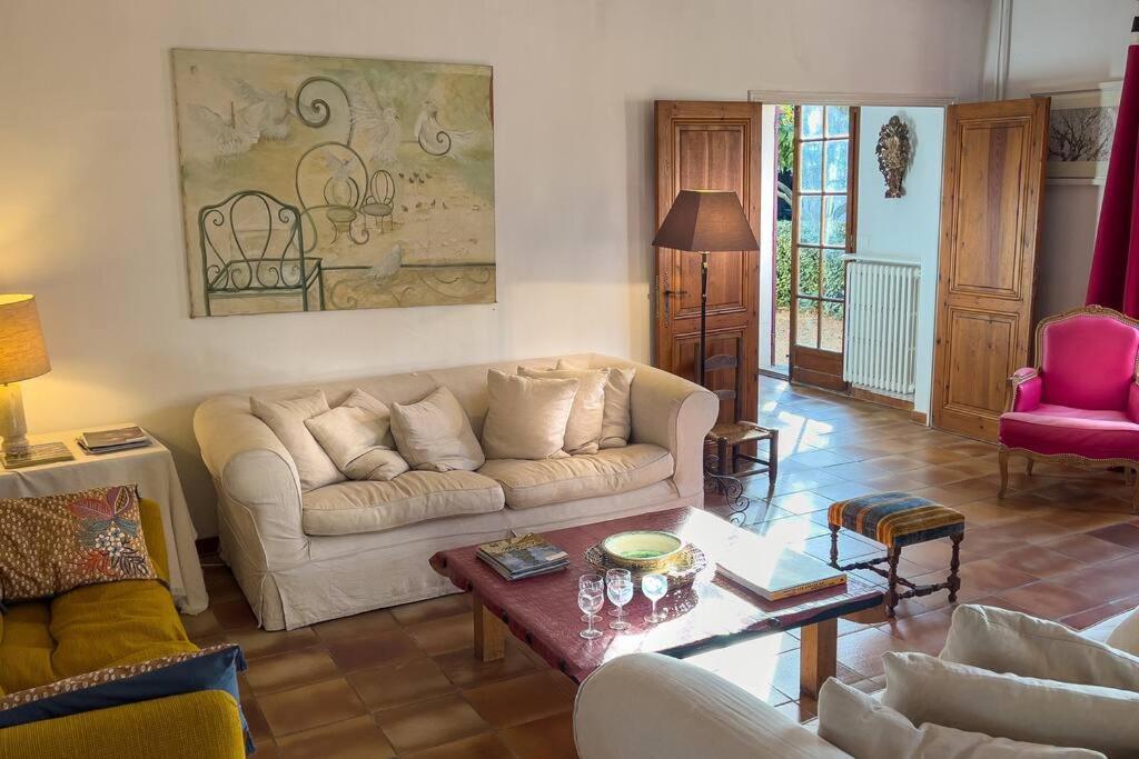 Mas De Charme En Pleine Camargue Villa Saint-Gilles  Eksteriør bilde